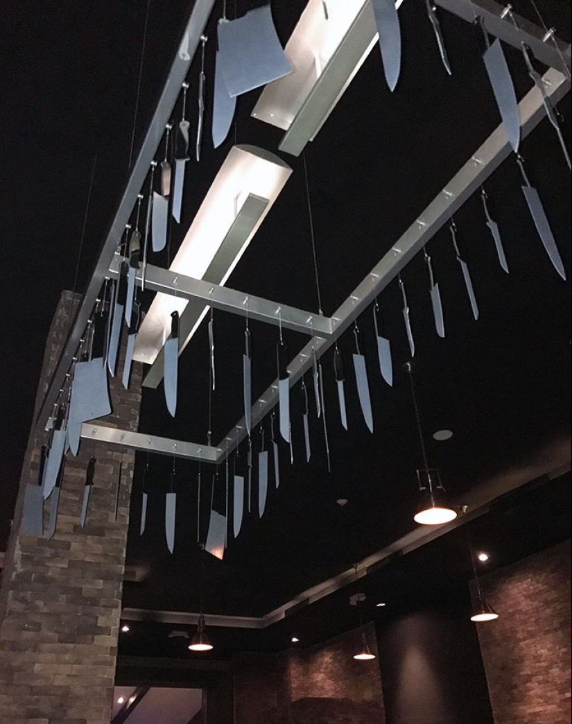 15 Times People Spotted Stupid Design Decisions In Public Places And Just Had To Share