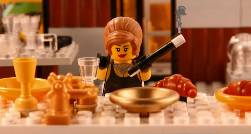 15-year-old masterfully recreates famous Hollywood blockbuster scenes from Lego