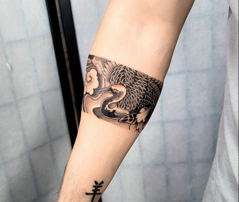 16 Armband Tattoos That Are Pure Art 16 Armband Tattoos That Are Pure Art