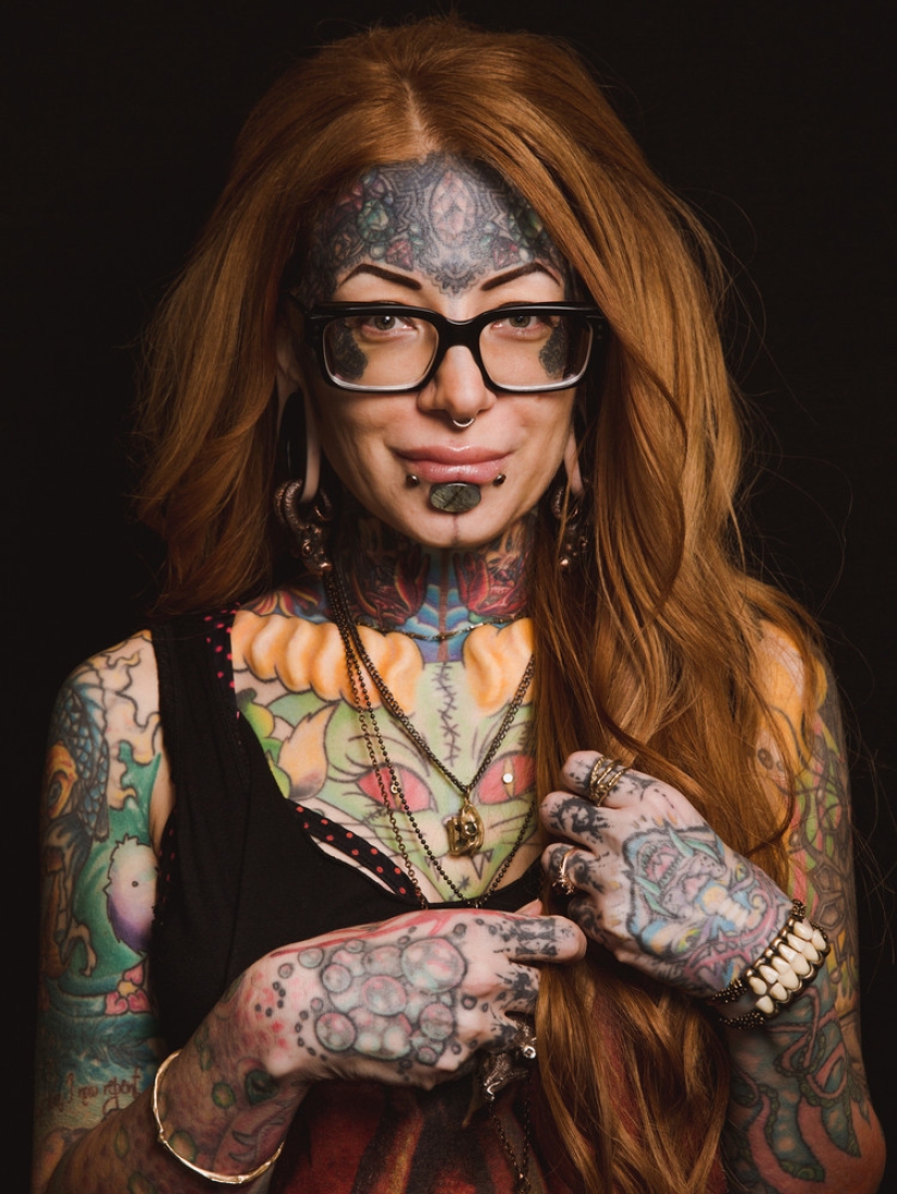 16 Women Demonstrating Amazing Body Modifications