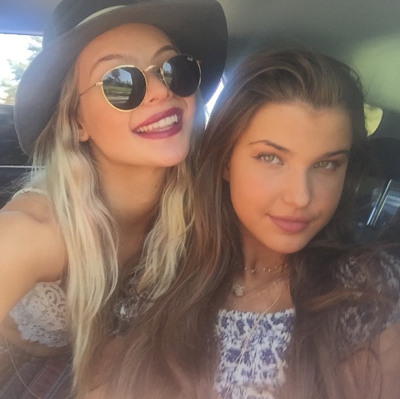 16-year-old girl went to the festival and became an Instagram star