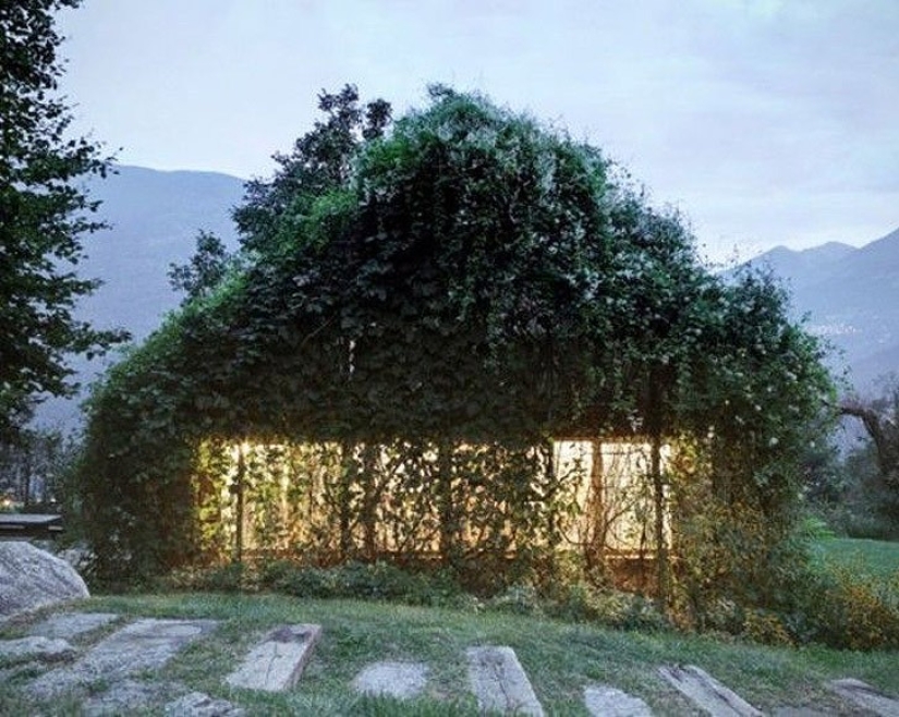 17 cleverly camouflaged buildings that play hide-and-seek 17 cleverly camouflaged buildings that play hide-and-seek