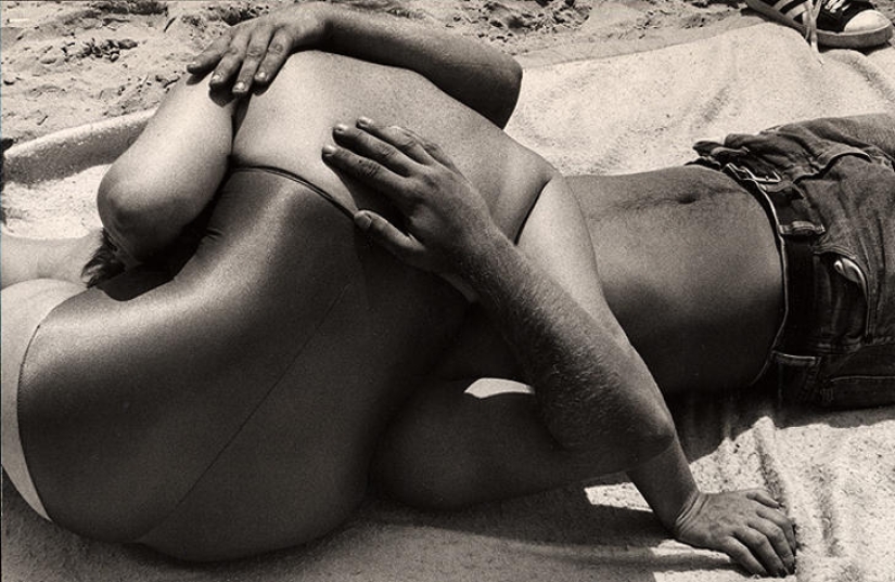 17 curious shots from the life of vacationing Americans