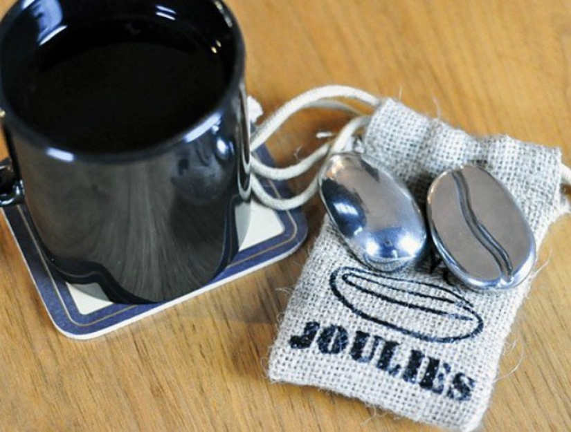 17 useful devices and original accessories for people who can't imagine their lives without coffee 17 useful devices and original accessories for people who can't imagine their lives without coffee