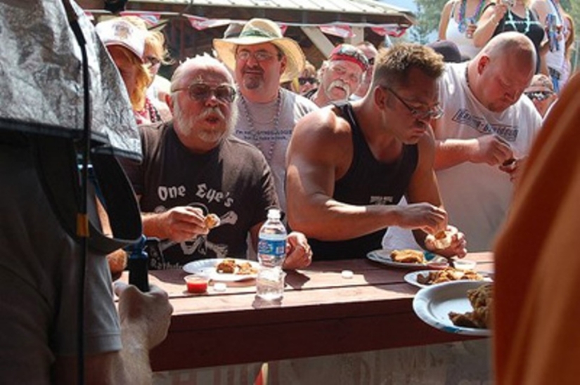 18 of the strangest, most exhausting and crazy championships in the world 18 of the strangest, most exhausting and crazy championships in the world