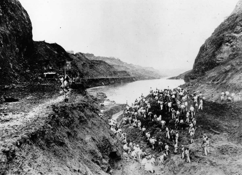 1881-1914: Construction of the Panama Canal