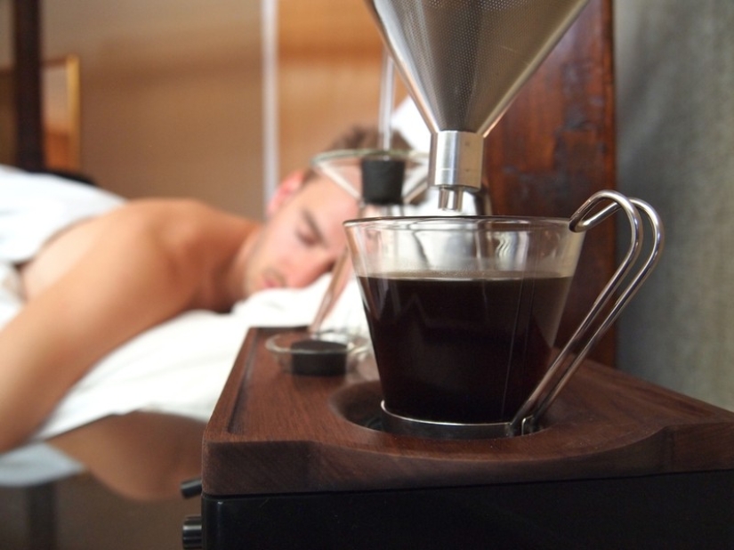 19 Amazing Items You Must Have in Your Bedroom
