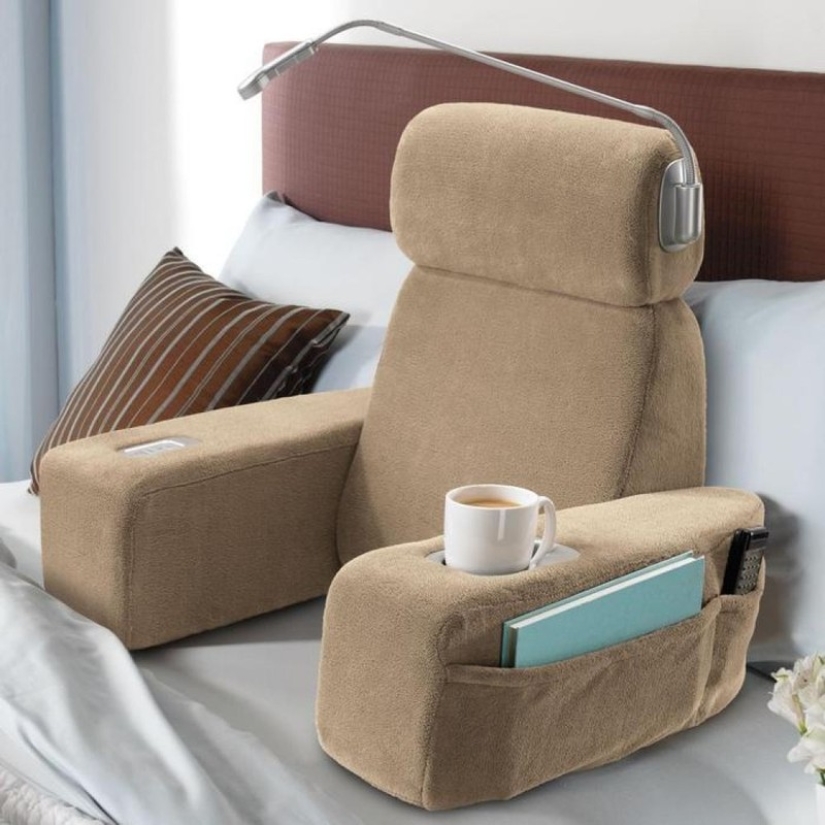 19 Amazing Items You Must Have in Your Bedroom