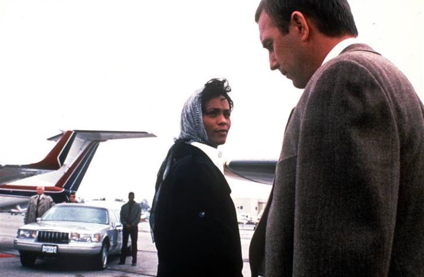 19 bright shots from the biography of Whitney Houston