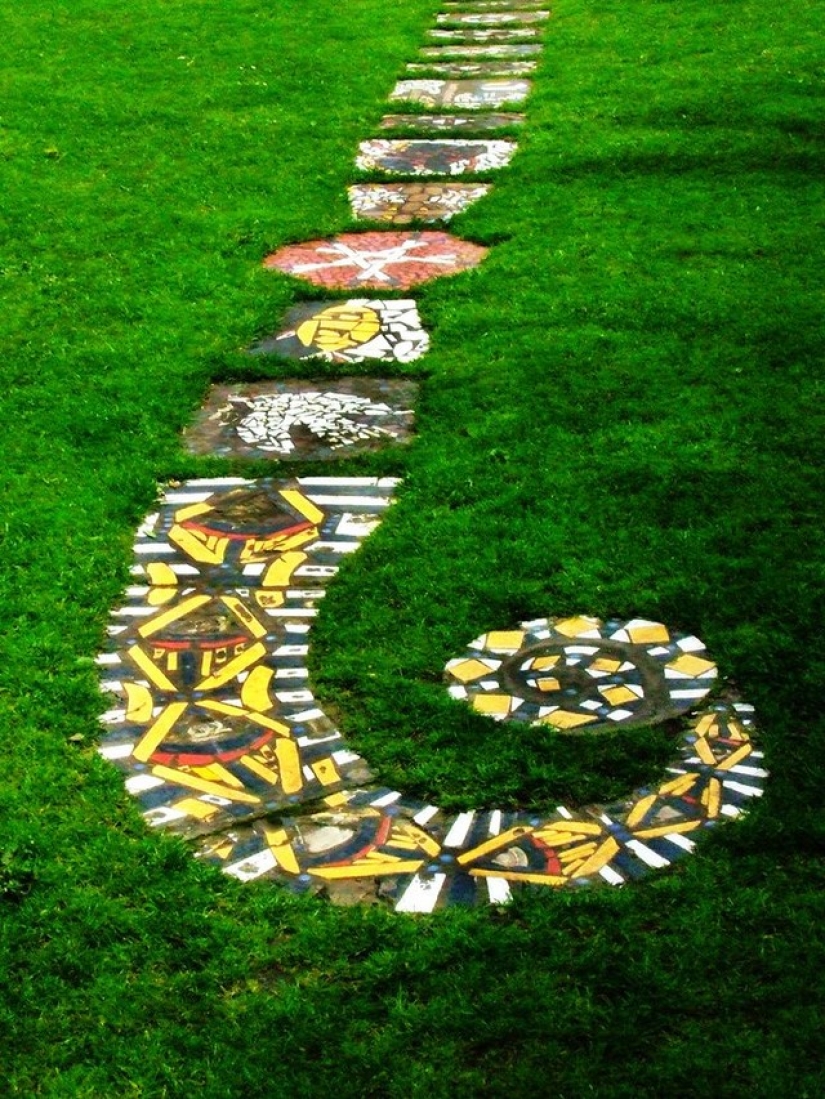 20 Great Garden Path Ideas