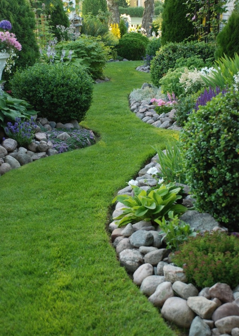 20 Great Garden Path Ideas