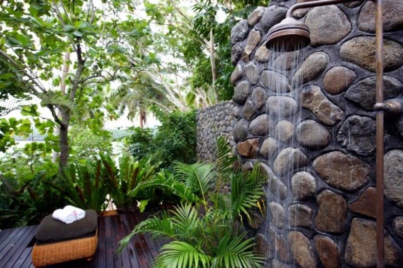 20 most spectacular summer showers to give
