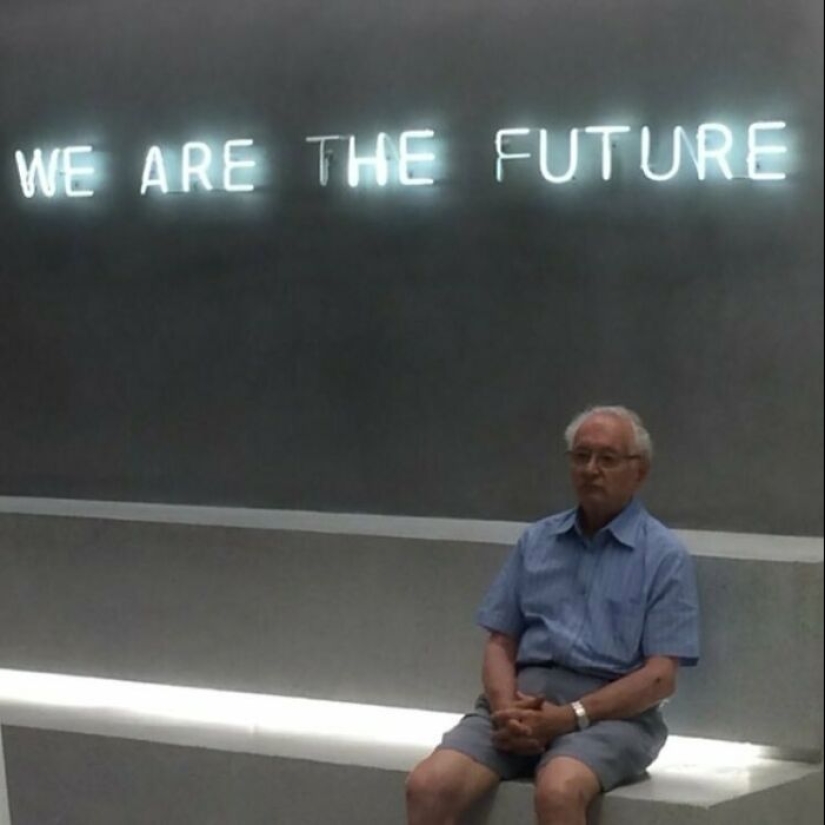 20 veces en las que la gente vio a hombres pasándolo mal mientras compraban y tuvieron que tomarse una foto 20 veces en las que la gente vio a hombres pasándolo mal mientras compraban y tuvieron que tomarse una foto