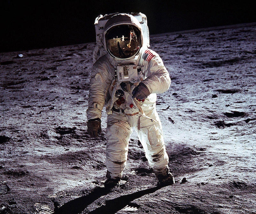 21 myths debunked by the MythBusters