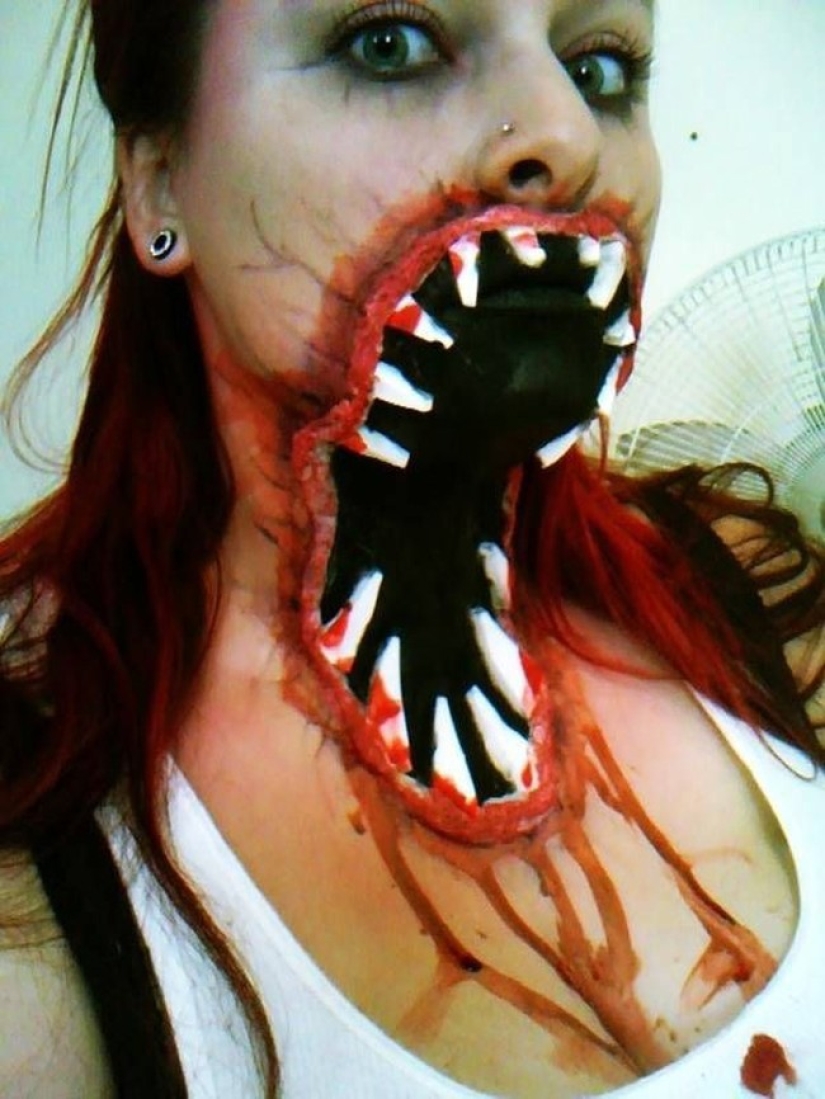 22 Crazy Halloween Makeup Ideas 22 Crazy Halloween Makeup Ideas