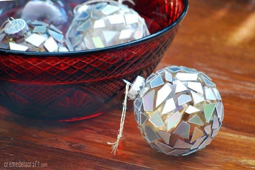 25 Brilliant Ideas for Recycling Old CDs 25 Brilliant Ideas for Recycling Old CDs