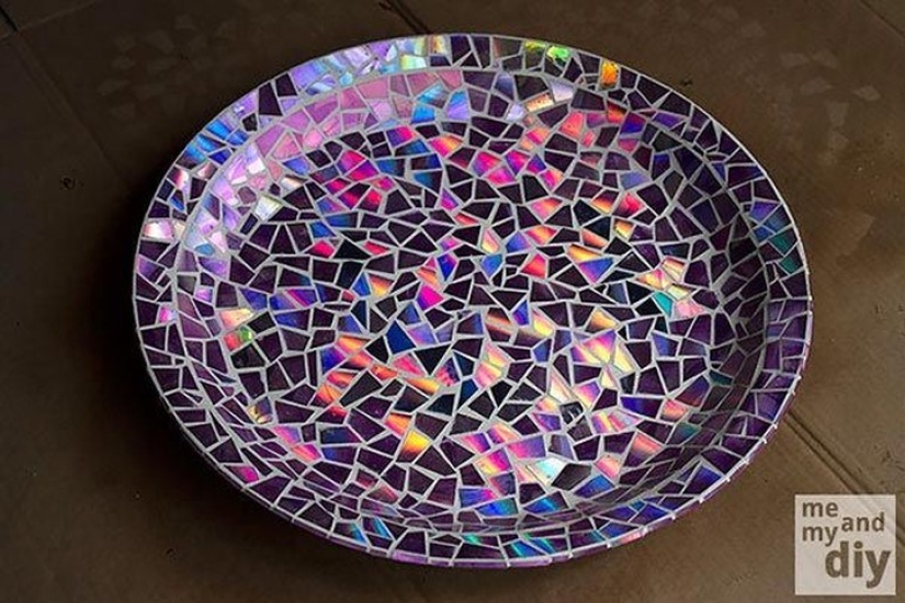 25 Brilliant Ideas for Recycling Old CDs 25 Brilliant Ideas for Recycling Old CDs
