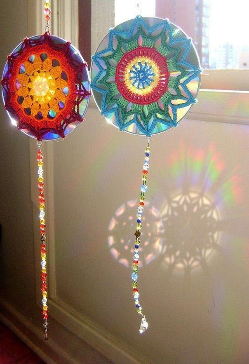25 Brilliant Ideas for Recycling Old CDs 25 Brilliant Ideas for Recycling Old CDs
