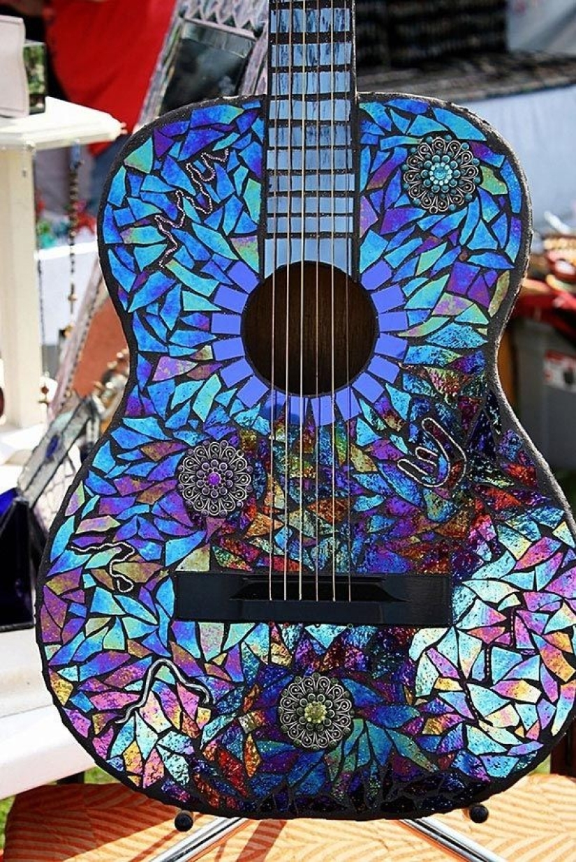 25 Brilliant Ideas for Recycling Old CDs 25 Brilliant Ideas for Recycling Old CDs