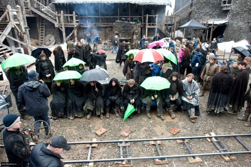 28 funny shots from film sets 28 funny shots from film sets