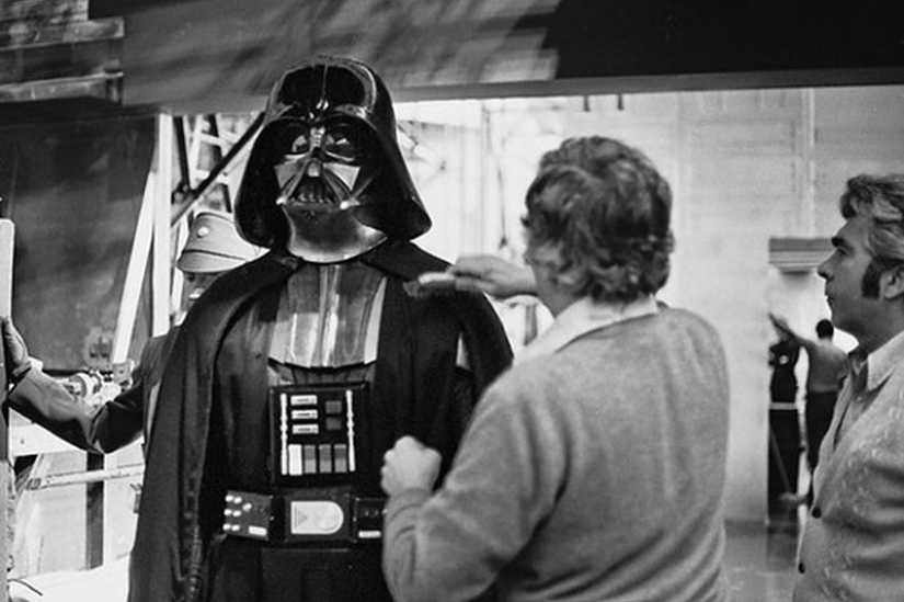 28 funny shots from film sets 28 funny shots from film sets