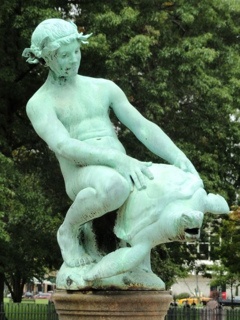 29 most disgusting and ridiculous statues from around the world 29 most disgusting and ridiculous statues from around the world