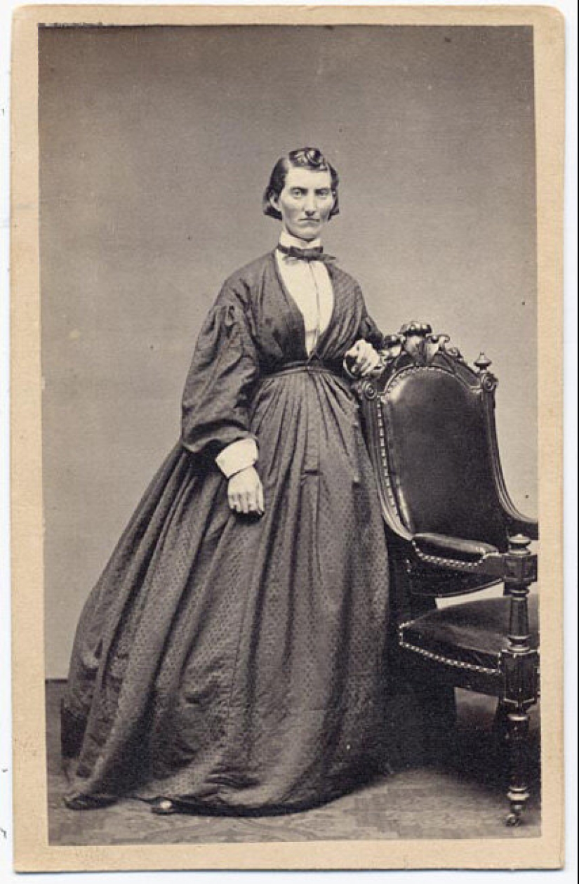 3 historical figures who were transgender
