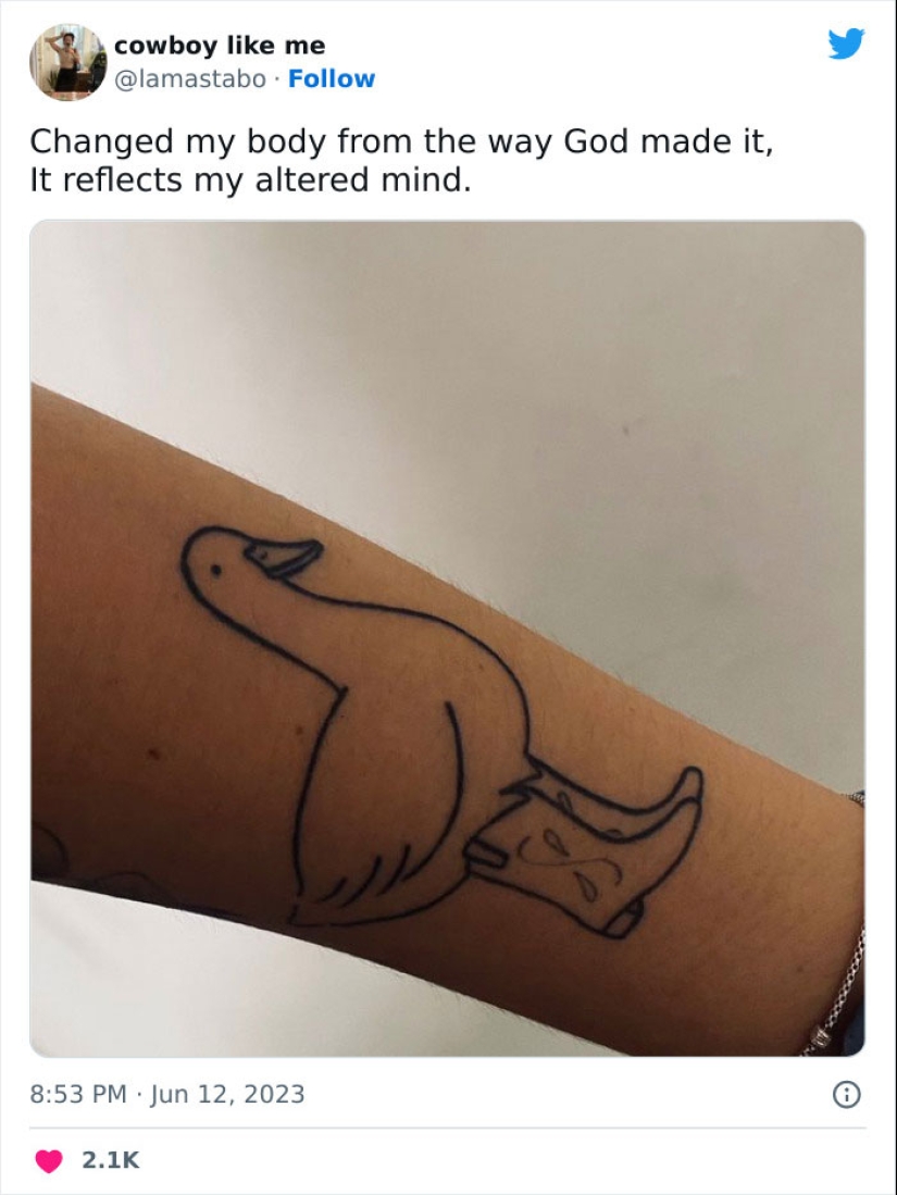 30 tatuajes gloriosamente malos que se compartieron en respuesta a la nueva tinta de Grimes