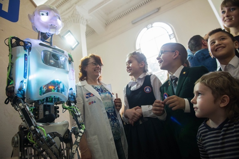 30 unique robots from around the world