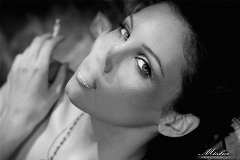 37 bellezas fatales y cigarrillos 37 bellezas fatales y cigarrillos