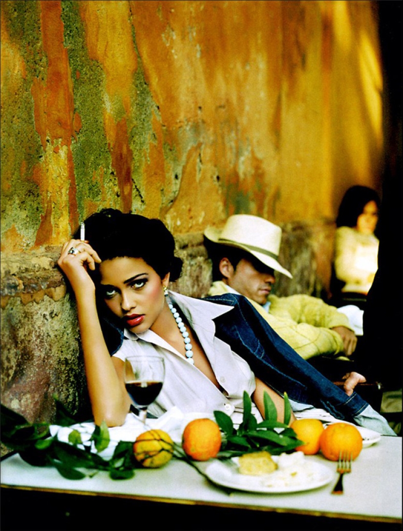 37 fatal beauties and cigarettes 37 fatal beauties and cigarettes