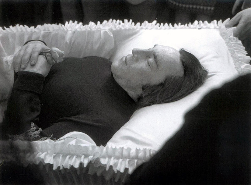37 years ago, the farewell to Vysotsky took place 37 years ago, the farewell to Vysotsky took place