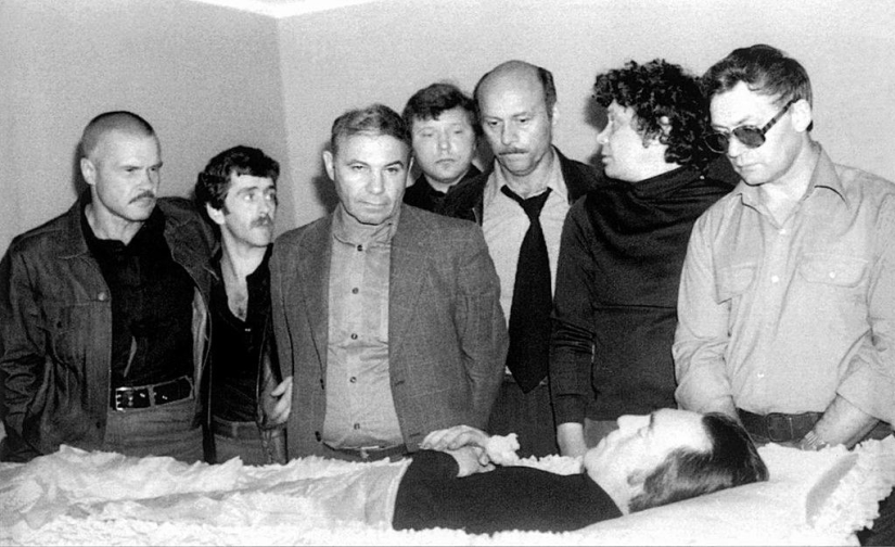 37 years ago, the farewell to Vysotsky took place 37 years ago, the farewell to Vysotsky took place