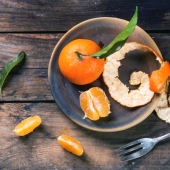 4 formas inusuales de usar cáscaras de mandarina