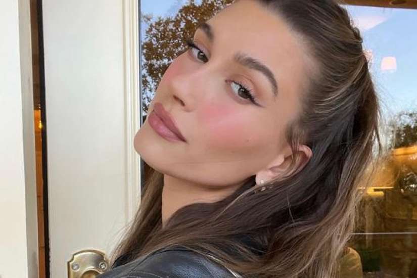 4 Winter Makeup Mistakes Every Woman Makes