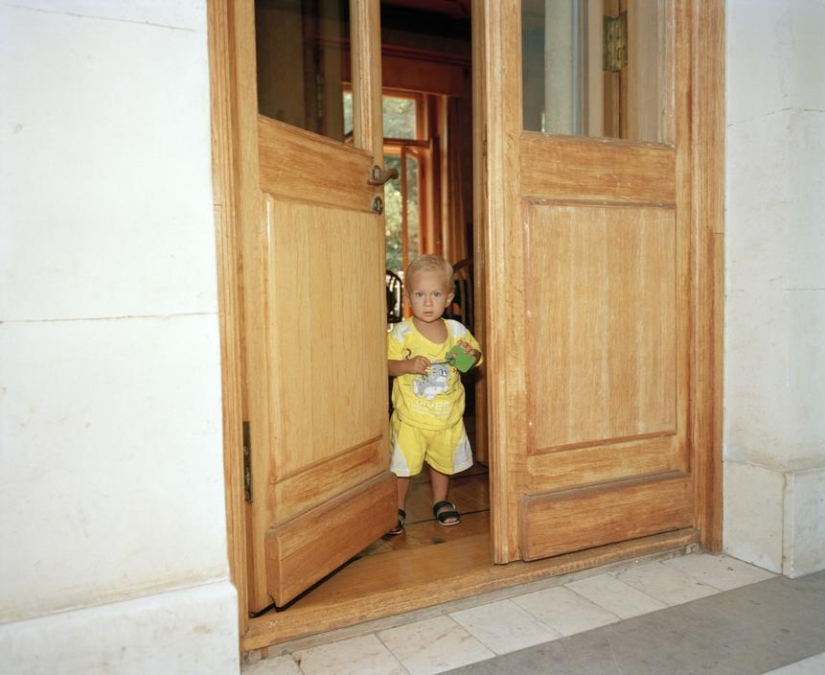 40 fotos nostálgicas - Yalta en los años 90 a través de la lente de un fotógrafo británico