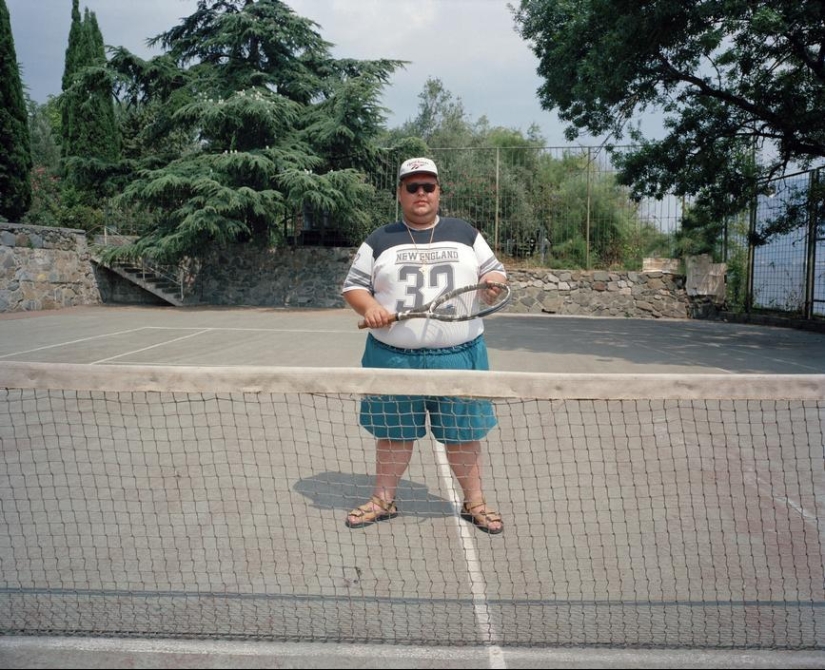 40 nostalgic frames - Yalta in the 90s through the lens of a British photographer