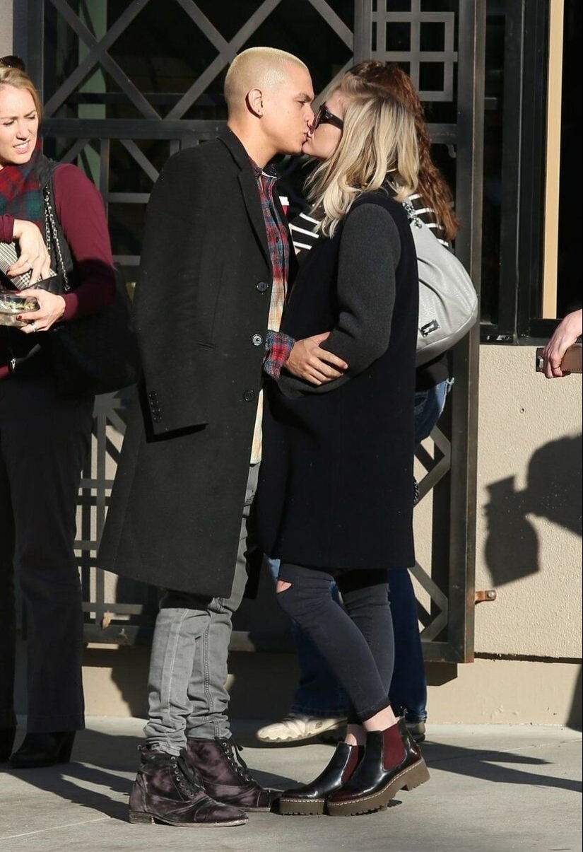 5 celebrity couples in which a man dresses better than a woman: do you think so too? 5 celebrity couples in which a man dresses better than a woman: do you think so too?