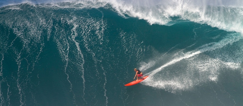 5 lugares de surf más famosos donde vienen las legendarias olas gigantes