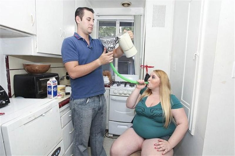 5000 calories a day - gain weight to become famous on the Internet