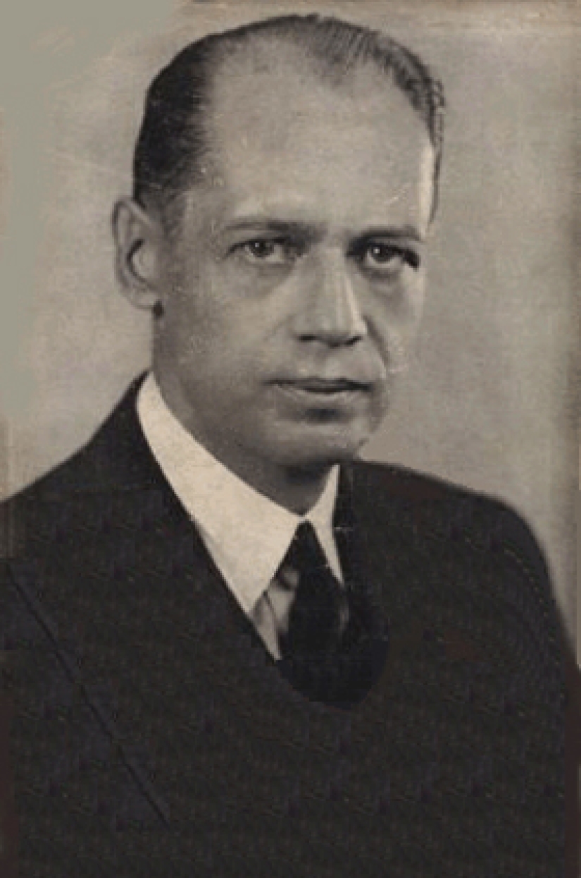 7 living proofs that Intelligence will save the world