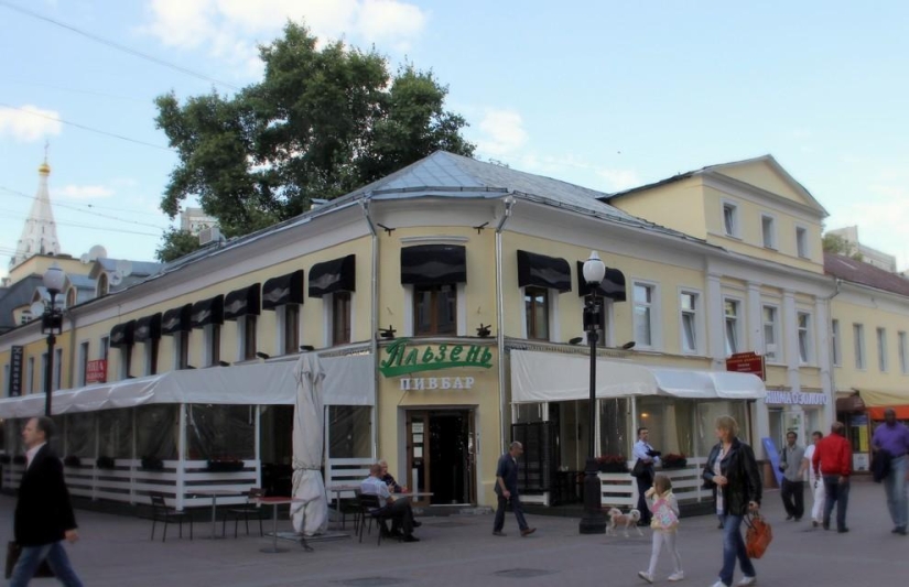7 main Moscow buildings from the novels of Leo Tolstoy
