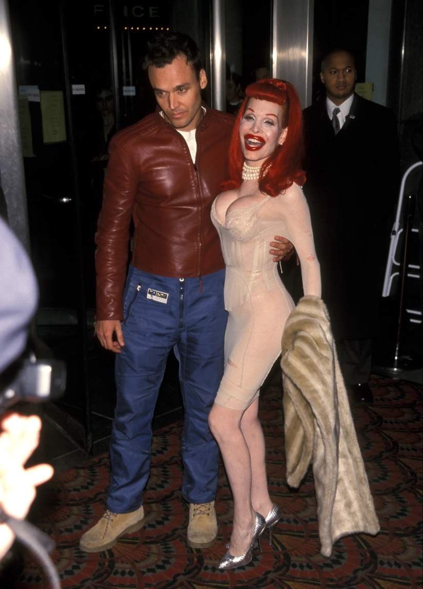 7 of Amanda Lepore’s most iconic outfits