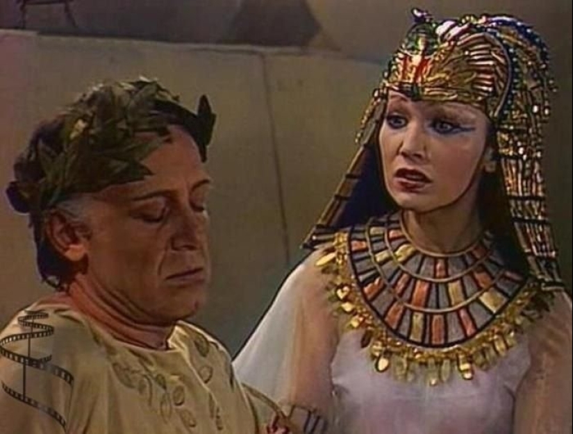 7 vivid images of Cleopatra on our screen 7 vivid images of Cleopatra on our screen