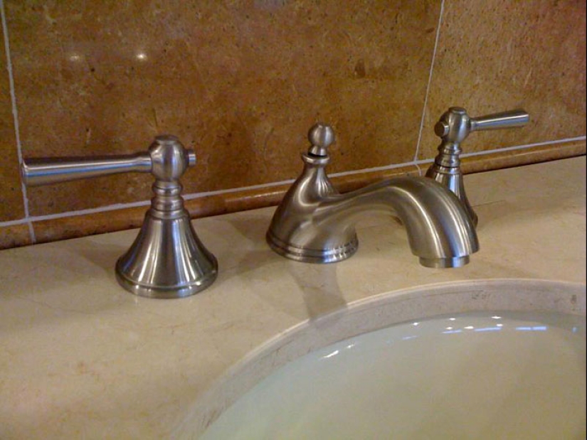 8 Terrible Design Fails Shared By People Online
