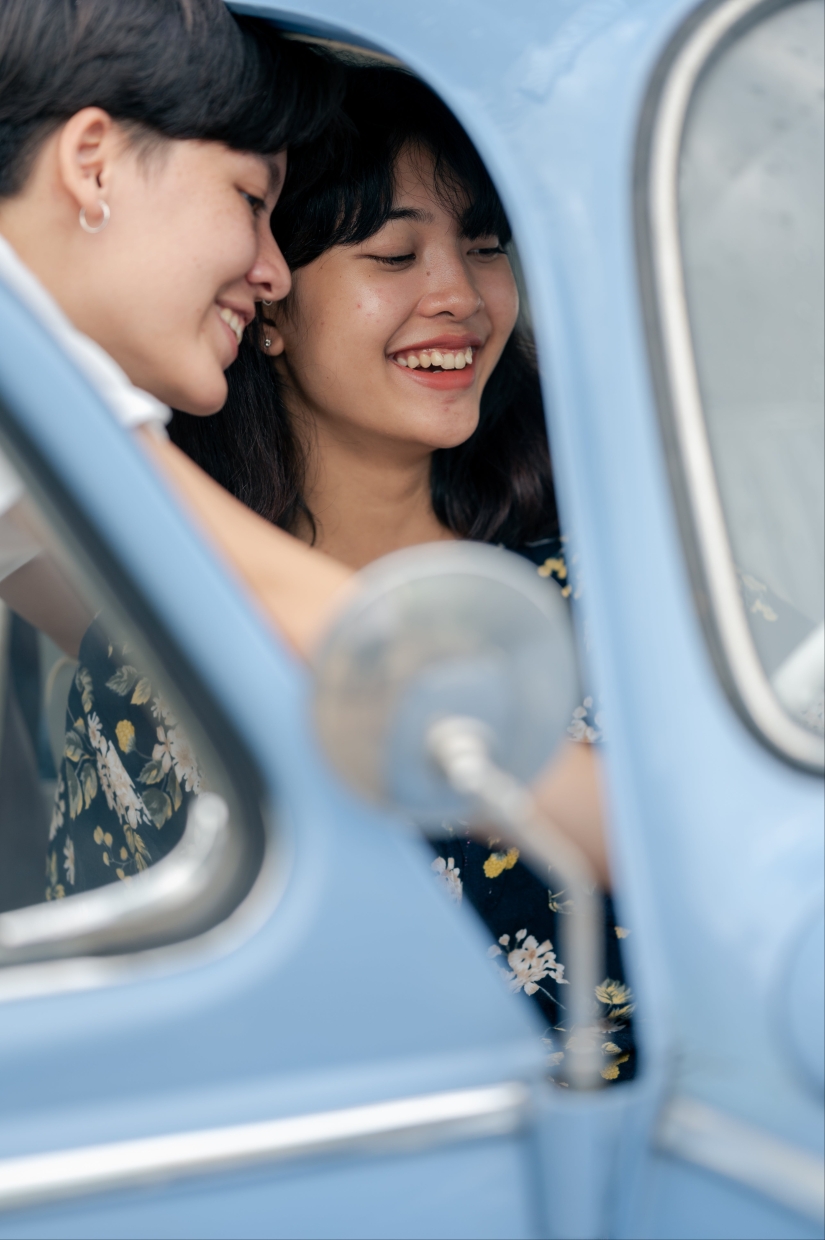 8 ways introverts show their love differently to others