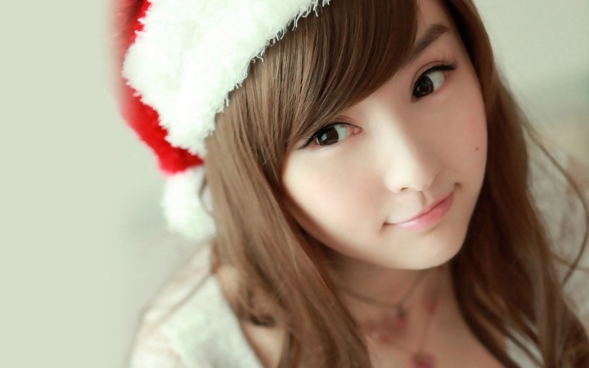 9 Girls Who Look Incredibly Like Dolls