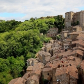 9 most beautiful mountain towns in Italy 9 most beautiful mountain towns in Italy