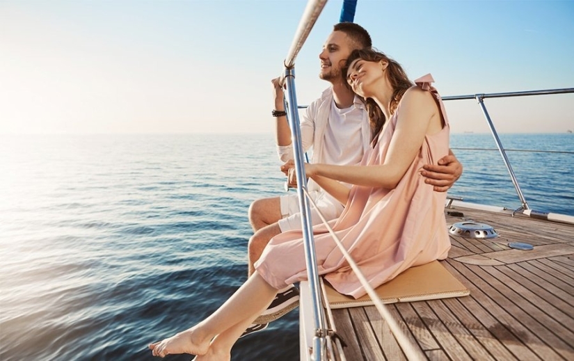 9 reasons to stop saving and spend money from the heart