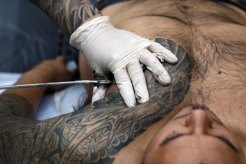9th tattoo convention in London